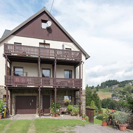 Cozy Apartment In Ore Mountains With Balcony ไบรเทนบรุนน์ ภายนอก รูปภาพ