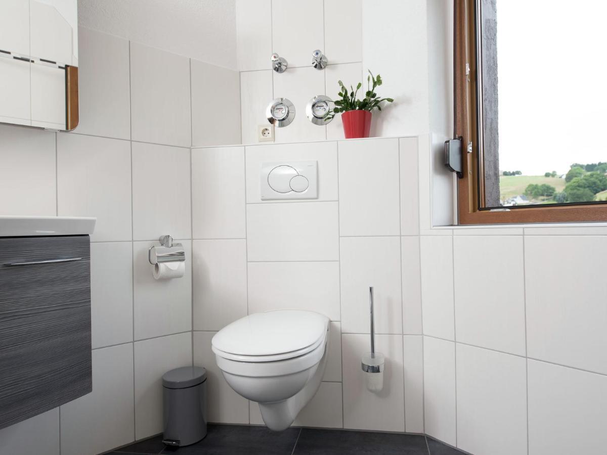 Cozy Apartment In Ore Mountains With Balcony ไบรเทนบรุนน์ ห้อง รูปภาพ