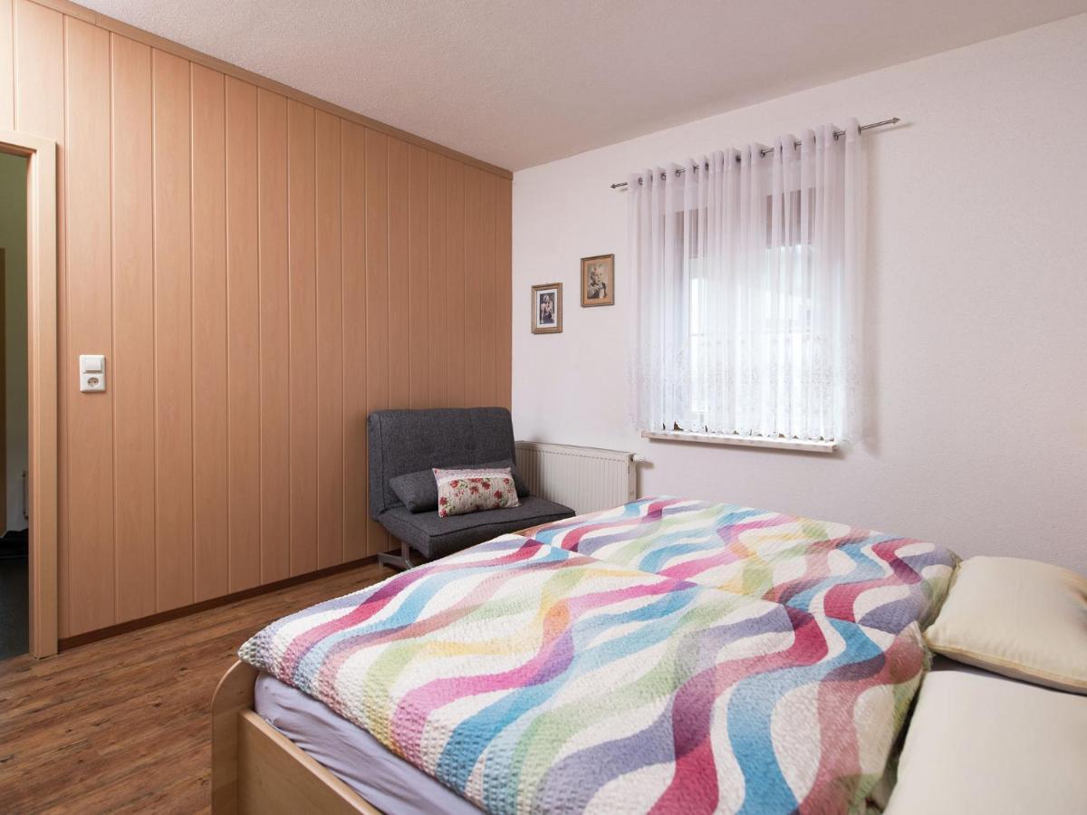 Cozy Apartment In Ore Mountains With Balcony ไบรเทนบรุนน์ ภายนอก รูปภาพ