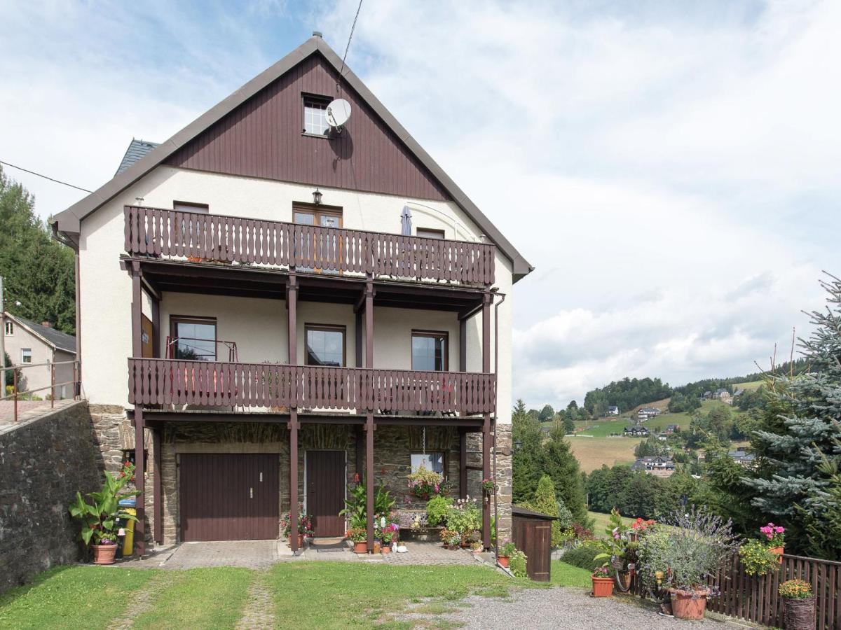 Cozy Apartment In Ore Mountains With Balcony ไบรเทนบรุนน์ ภายนอก รูปภาพ