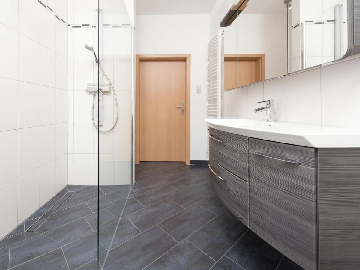 Cozy Apartment In Ore Mountains With Balcony ไบรเทนบรุนน์ ภายนอก รูปภาพ