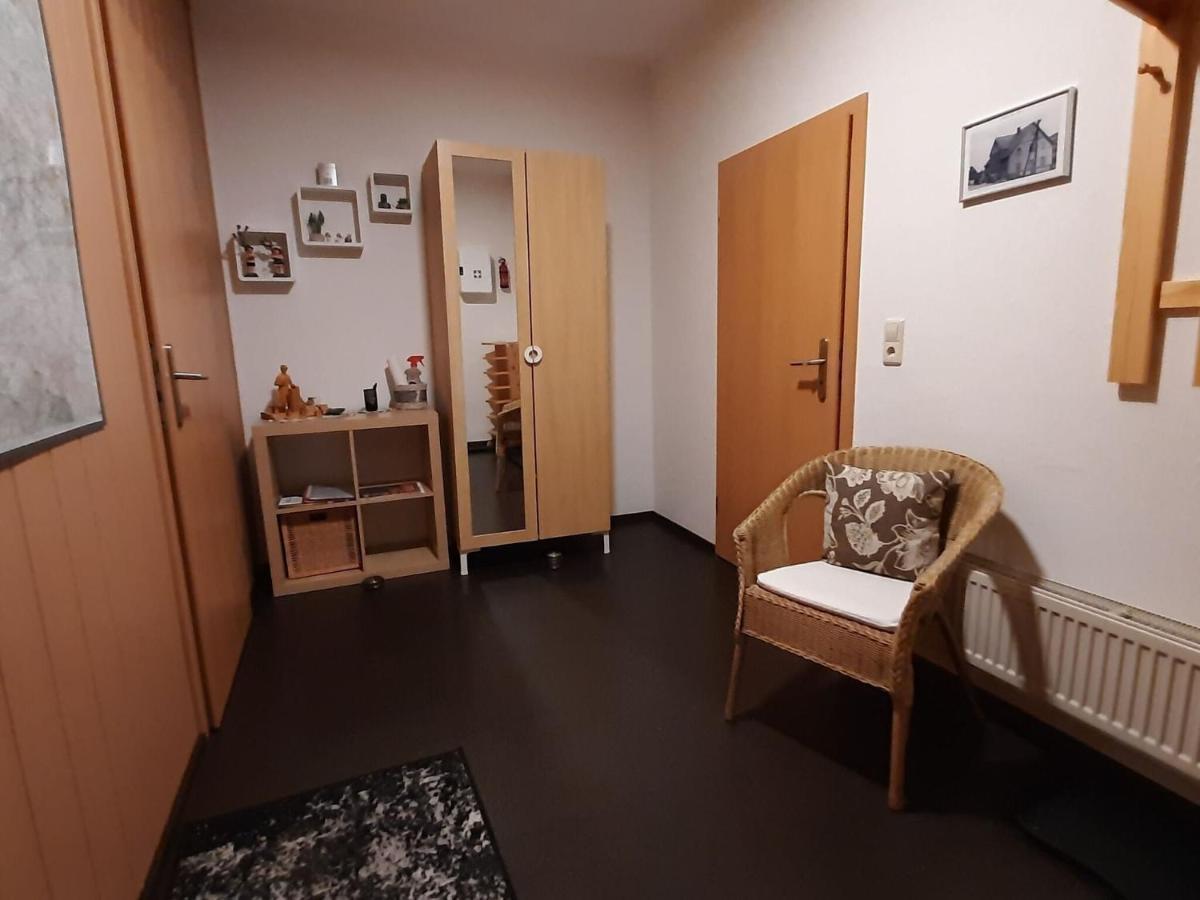 Cozy Apartment In Ore Mountains With Balcony ไบรเทนบรุนน์ ภายนอก รูปภาพ